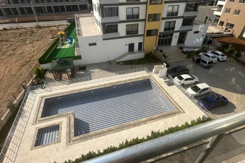 آپارتمان در  Mersin ، ترکیه 3 خوابه ، 130 متر مربع.  شماره 136465 - 6