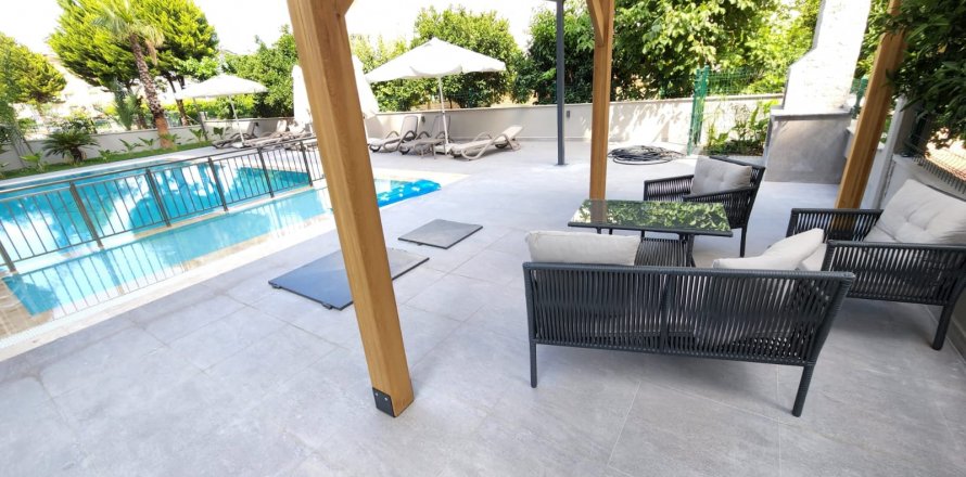 2+1 Lägenhet  i Konyaalti, Antalya, Turkiet Nr. 101603