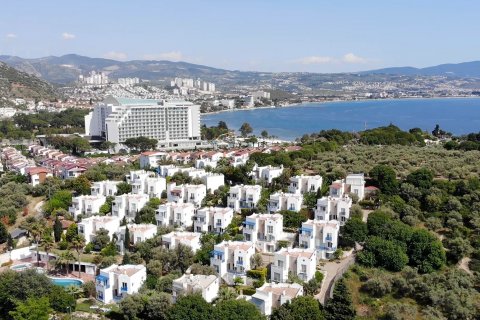3+1 Villa  i Kusadasi, Aydin, Tyrkiet Nr. 136324 - 2