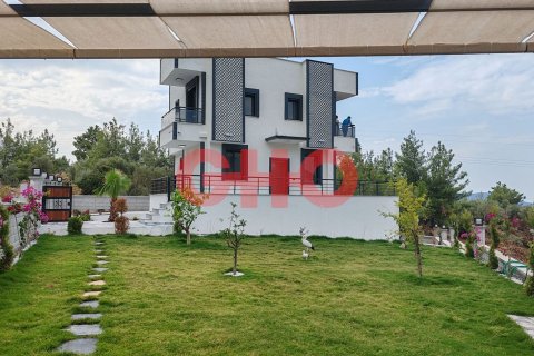 3+1 Villa  i Akbuk, Aydin, Tyrkia Nr. 139076 - 2