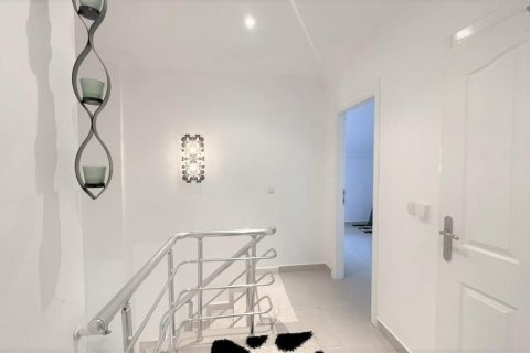 Dubleks daire  4+1  Oba, Antalya, Türkiye №92526 - 11