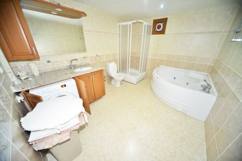 Villa for sale  in Kestel, Antalya, Turkey, 4 bedrooms, 225m2, No. 102466 – photo 22