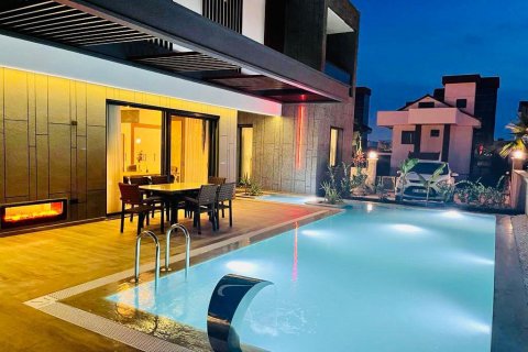Продажа виллы  в Кушадасы, Айдыне, Турция 4+1, 540м2, №215725 – фото 14