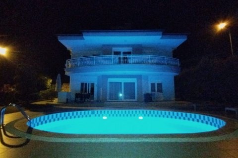3+1 Villa  i Oba, Antalya, Tyrkiet Nr. 136540 - 6