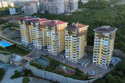 4+1 Apartment  in Trabzon, Turkey No. 228570
