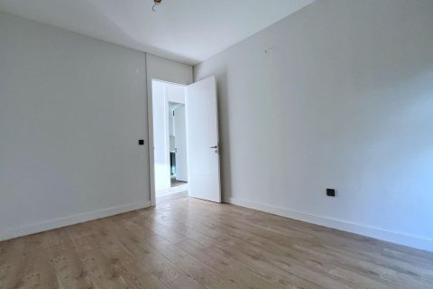 Продажа квартиры  в Кушадасы, Айдыне, Турция 3+1, 135м2, №215766 – фото 24
