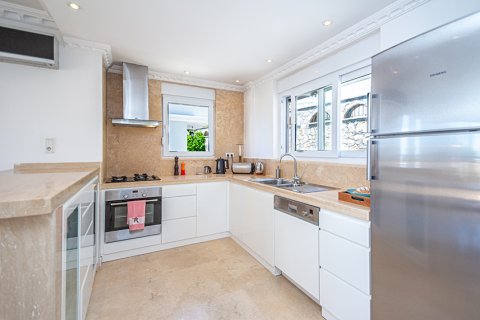 Продажа виллы  в Конаклы, Анталье, Турция 4+1, 300м2, №226716 – фото 11
