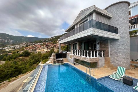 ویلا در Tepe،  Alanya ، ترکیه 3 خوابه ، 300 متر مربع.  شماره 136847