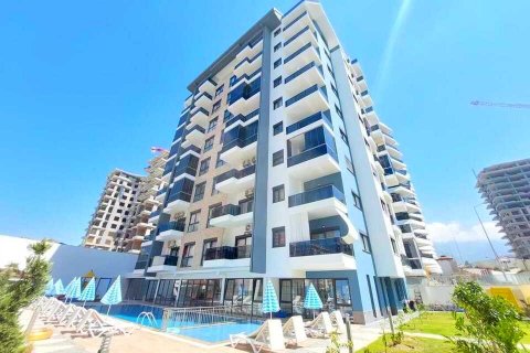 1+1 Apartment  in Mahmutlar, Antalya, Turkey No. 135434