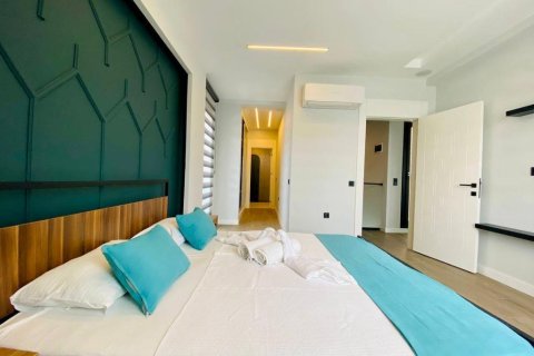 Продажа виллы  в Кушадасы, Айдыне, Турция 4+1, 540м2, №215725 – фото 16