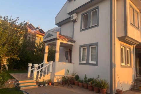 ویلا در Oludeniz، Fethiye ، ترکیه 4 خوابه ، 180 متر مربع. شماره 214868 - 2