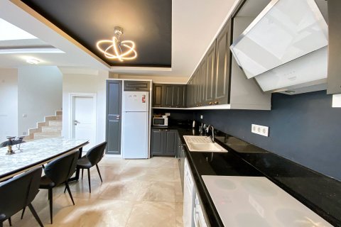 5+1 Villa in Oludeniz, Mugla, Türkei Nr. 213276 - 11