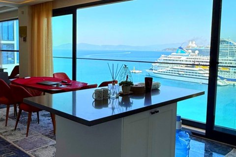 4+1 Villa  i Kusadasi, Aydin, Tyrkia Nr. 215925