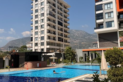 1+1 Apartment  in Mahmutlar, Antalya, Turkey No. 238028
