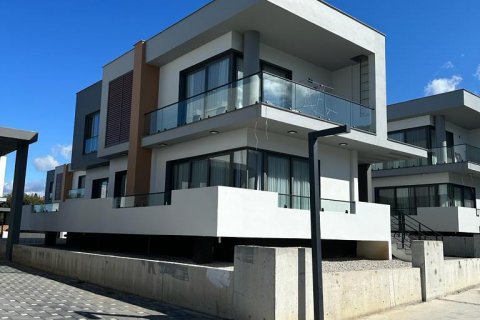 3+2 Villa  i Girne,  Nr. 104524