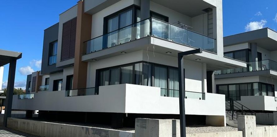 3+2 Villa  i Girne,  Nr. 104524