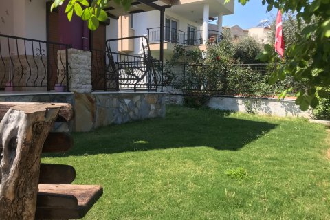   340м2 в Кушадасы, Айдын, Турция №226809