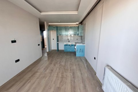 2+1 Wohnung in Mezitli, Mersin, Türkei Nr. 211787 - 3