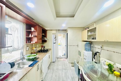 3+1 Lägenhet  i Kusadasi, Aydin, Turkiet Nr. 215749 - 7
