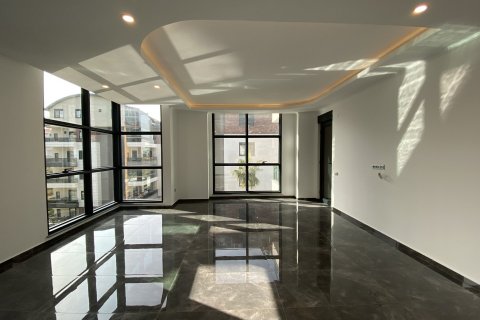 4+1 Lejlighed  i Alanya, Antalya, Tyrkiet Nr. 90914