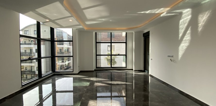 4+1 Lägenhet  i Alanya, Antalya, Turkiet Nr. 90914