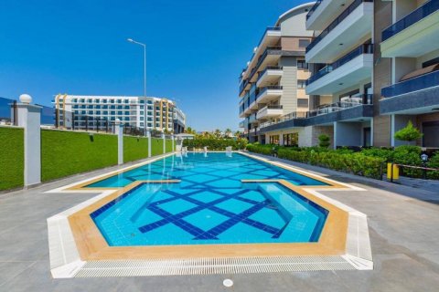 Аренда квартиры в Аланье, Анталье, Турция 1+1, 70м2, №138753 – фото 2