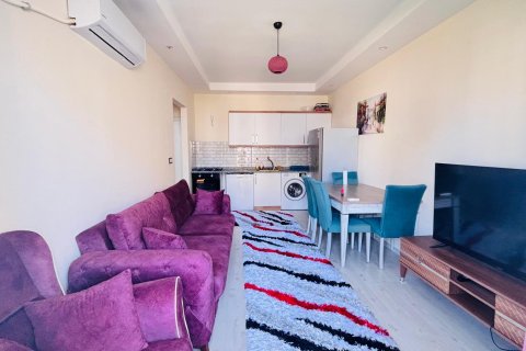 1+1 Lägenhet i Mahmutlar, Antalya, Turkiet Nr. 226758 - 10