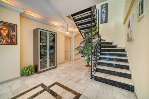 Penthouse for sale  in Cikcilli, Antalya, Turkey, 5 bedrooms, 250m2, No. 136436 – photo 2