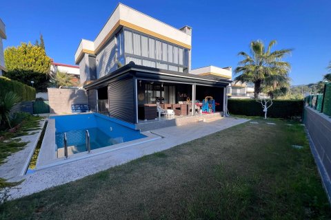 for sale  in Kusadasi, Aydin, Turkey, 4 bedrooms, 250m2, No. 226807 – photo 3