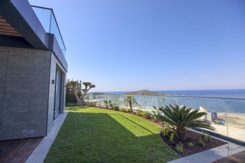 5+1 Villa in Yalikavak, Mugla, Turkey No. 226847