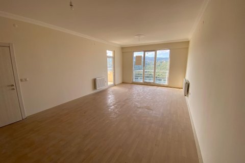 2+1 Lägenhet i Yomra, Trabzon, Turkiet Nr. 228500 - 7