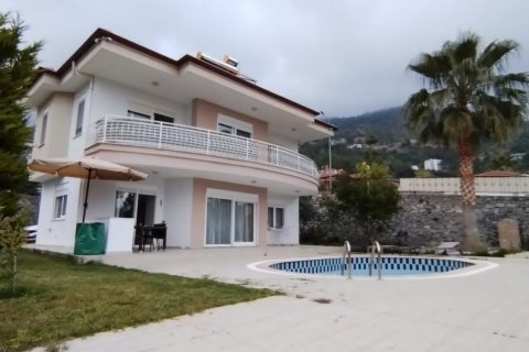 3+1 Villa  i Oba, Antalya, Turkiet Nr. 136540