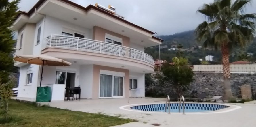 3+1 Villa  i Oba, Antalya, Tyrkiet Nr. 136540