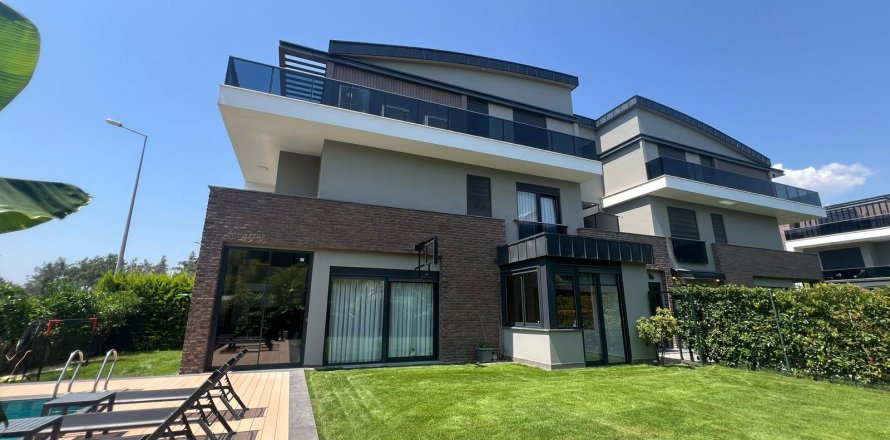 4+1 Villa i Konyaalti, Antalya, Tyrkiet Nr. 211985