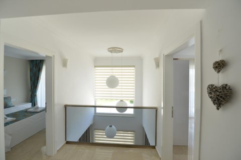 Villa for sale  in Oludeniz, Fethiye, Mugla, Turkey, 4 bedrooms, 200m2, No. 226552 – photo 14