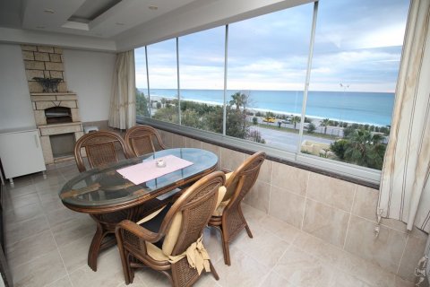 3+1 Lägenhet  i Alanya, Antalya, Turkiet Nr. 87737 - 2