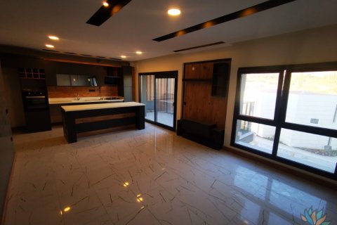 3+1 Wohnung in Kusadasi, Aydin, Türkei Nr. 105811 - 15