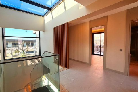 Продажа в Кушадасы, Айдыне, Турция, 200м2, №221639 – фото 26