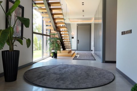 Продажа в Измире, Турция, 330м2, №228871 – фото 7