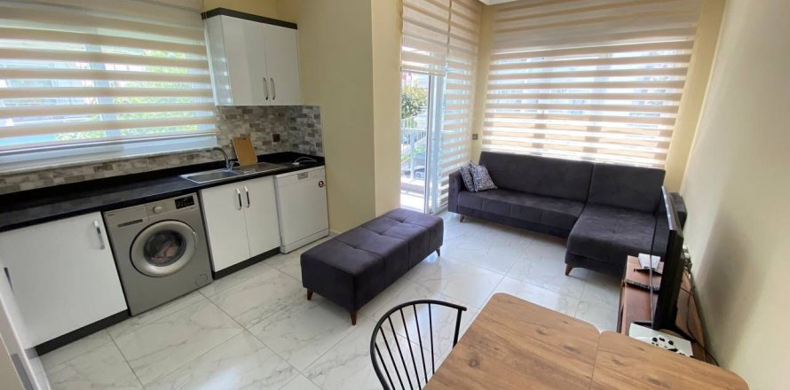 Квартира  1+1 в Аланье, Анталья, Турция №134450