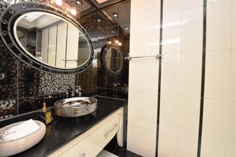 4+2 Villa in Alanya, Antalya, Türkei Nr. 134059 - 12