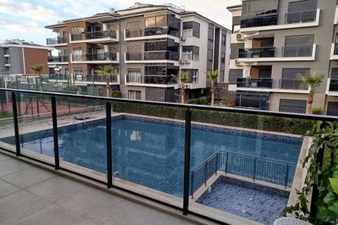Продажа квартиры в Кушадасы, Айдыне, Турция 2+1, 85м2, №215591 – фото 8