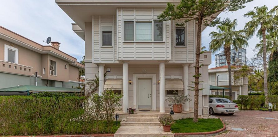 8+2 Villa in Lara, Antalya, Turkey No. 99099