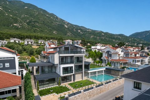 5+1 Villa in Ovacik, Mugla, Turkey No. 228977