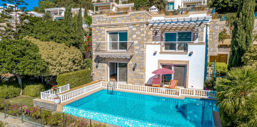 6+1 Villa i Bodrum, Mugla, Tyrkiet Nr. 215369