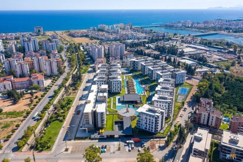 2+1 Apartment  in Konyaalti, Antalya, Turkey No. 226992