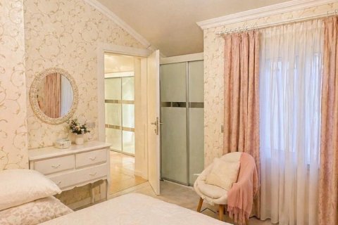 2+1 Apartment  in Konyaalti, Antalya, Turkey No. 225458