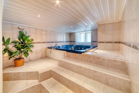 Penthouse for sale  in Cikcilli, Antalya, Turkey, 5 bedrooms, 250m2, No. 136436 – photo 8