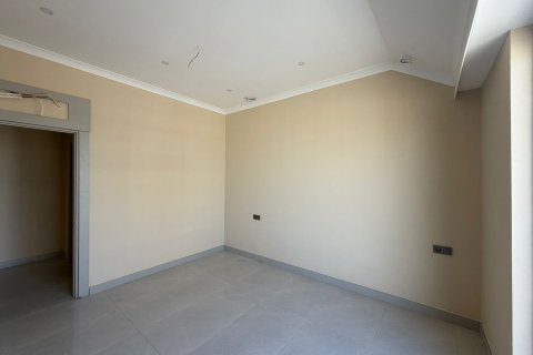 2+1 Lägenhet i Mahmutlar, Antalya, Turkiet Nr. 224364 - 9