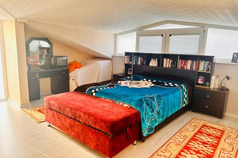 آپارتمان در  Alanya ، ترکیه 5 خوابه ، 260 متر مربع.  شماره 96726 - 12